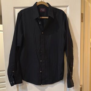 UNTUCKit Black Casual Button Down Shirt